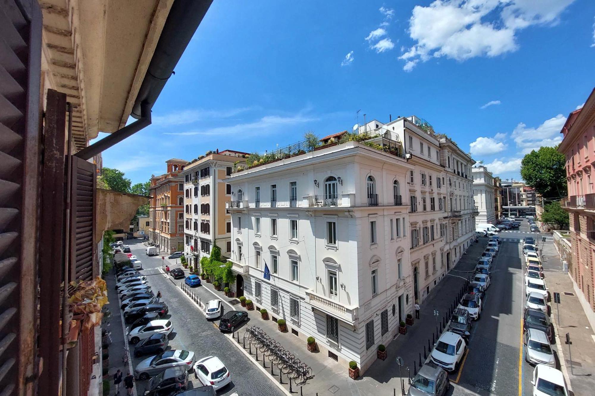 Classic Next To Popolo Square Appartement *